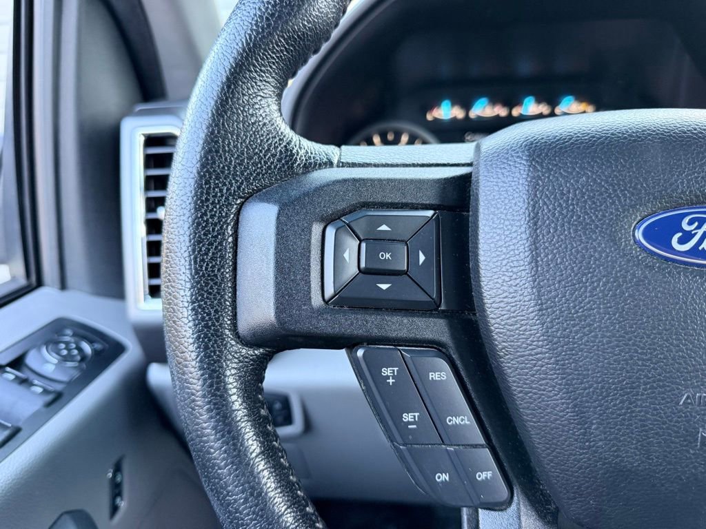 Used 2016 Ford F150 XLT w/ Equipment Group 302A Luxury image 13