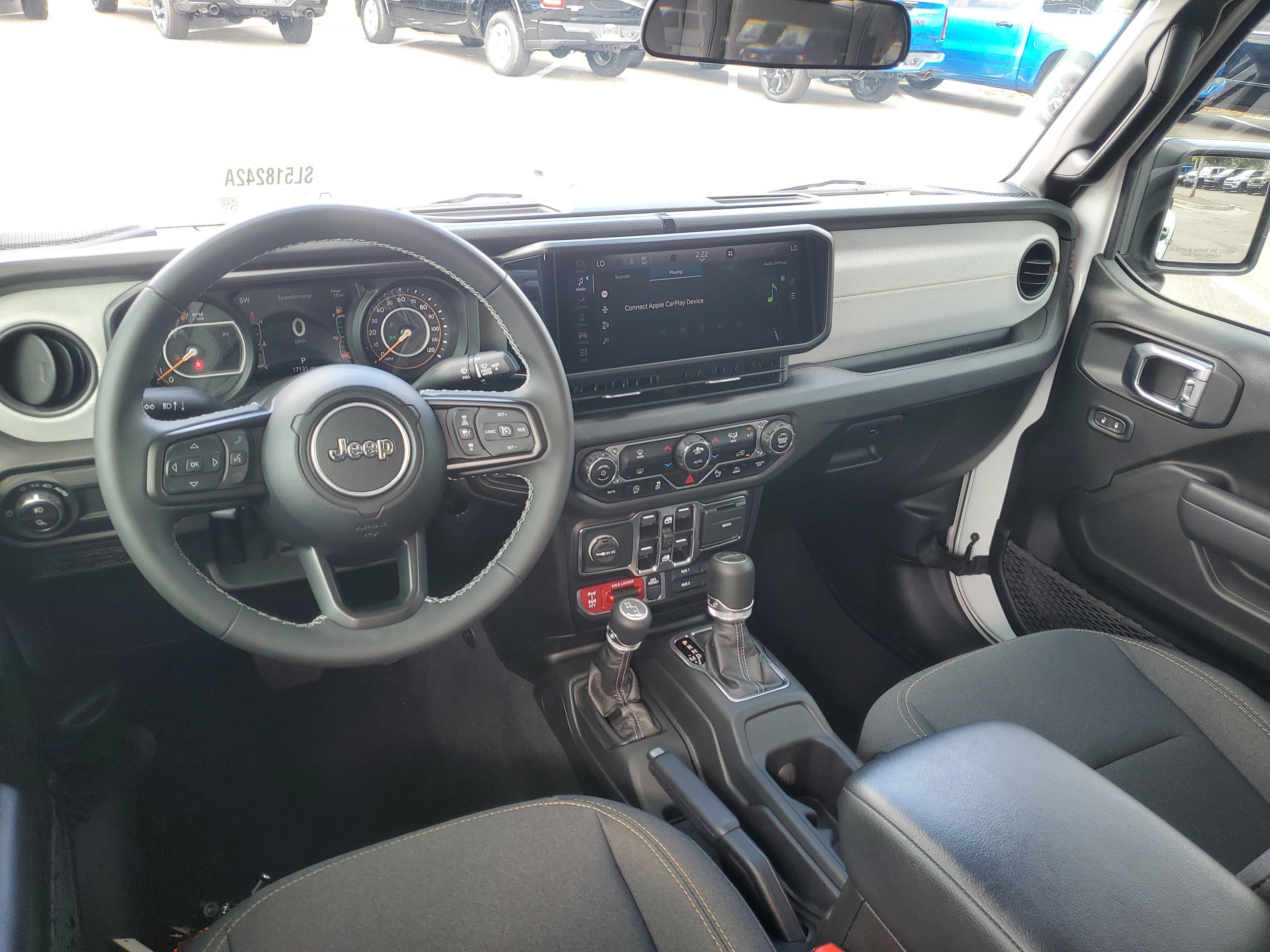 Used 2025 Jeep Gladiator Sport AWD/4WD image 10