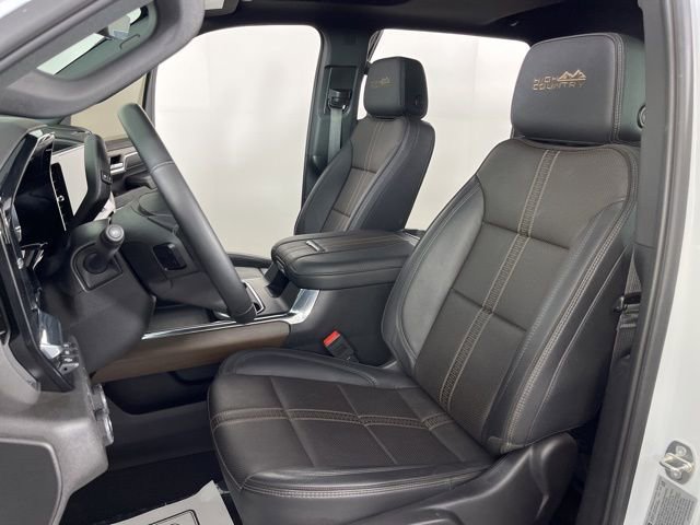 Used 2024 Chevrolet Silverado 2500 High Country w/ High Country Premium Package image 19