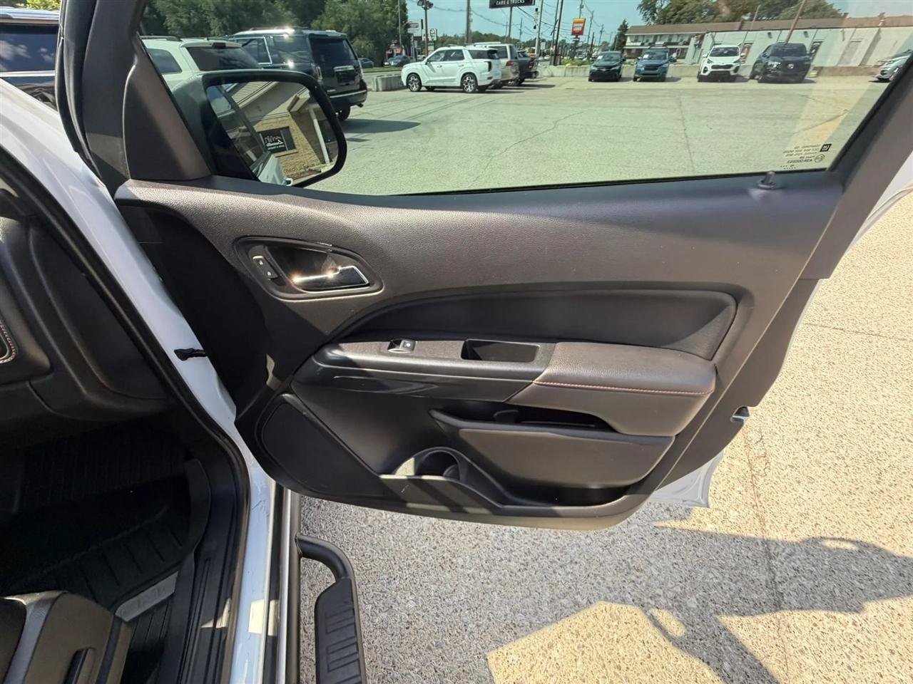 Used 2019 GMC Canyon All Terrain w/ All Terrain X Package AWD/4WD image 10