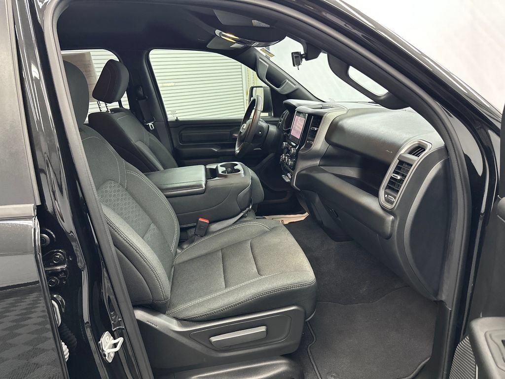 Used 2025 RAM 1500 Tradesman w/ Night Edition RWD image 13