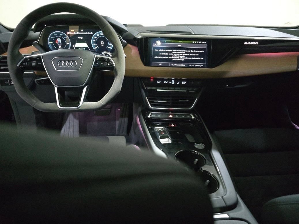 Used 2023 Audi e-tron GT Prestige w/ Prestige Package AWD/4WD image 12