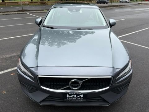 Used 2020 Volvo S60 T6 Momentum AWD/4WD image 1