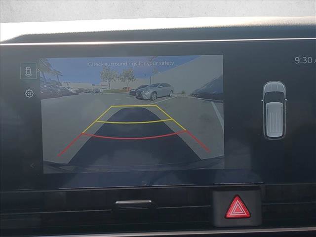 Used 2025 Kia Carnival image 14