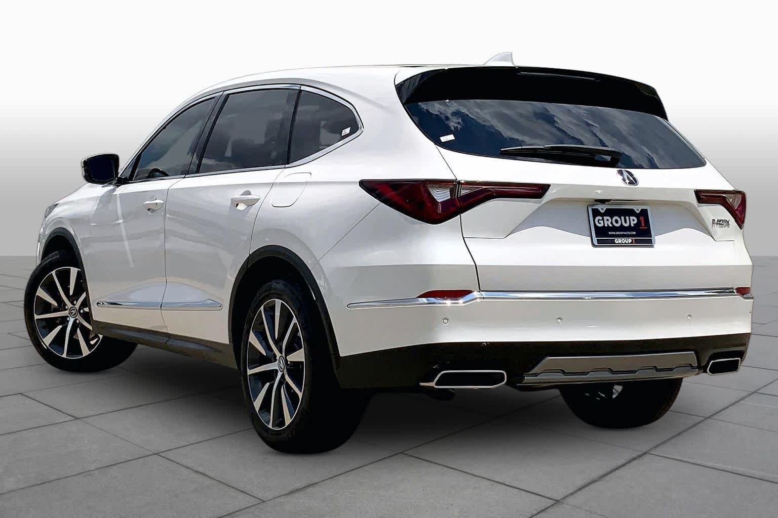 Used 2026 Acura MDX w/ Technology Package FWD image 12