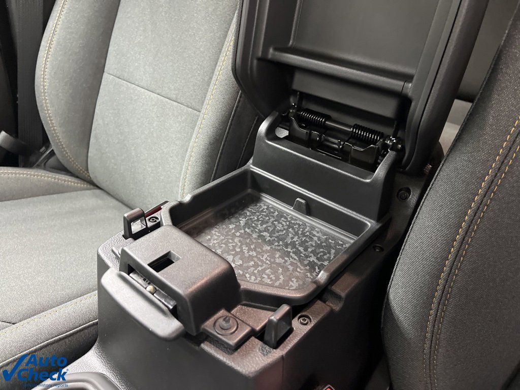 Used 2025 Jeep Gladiator Sport image 26