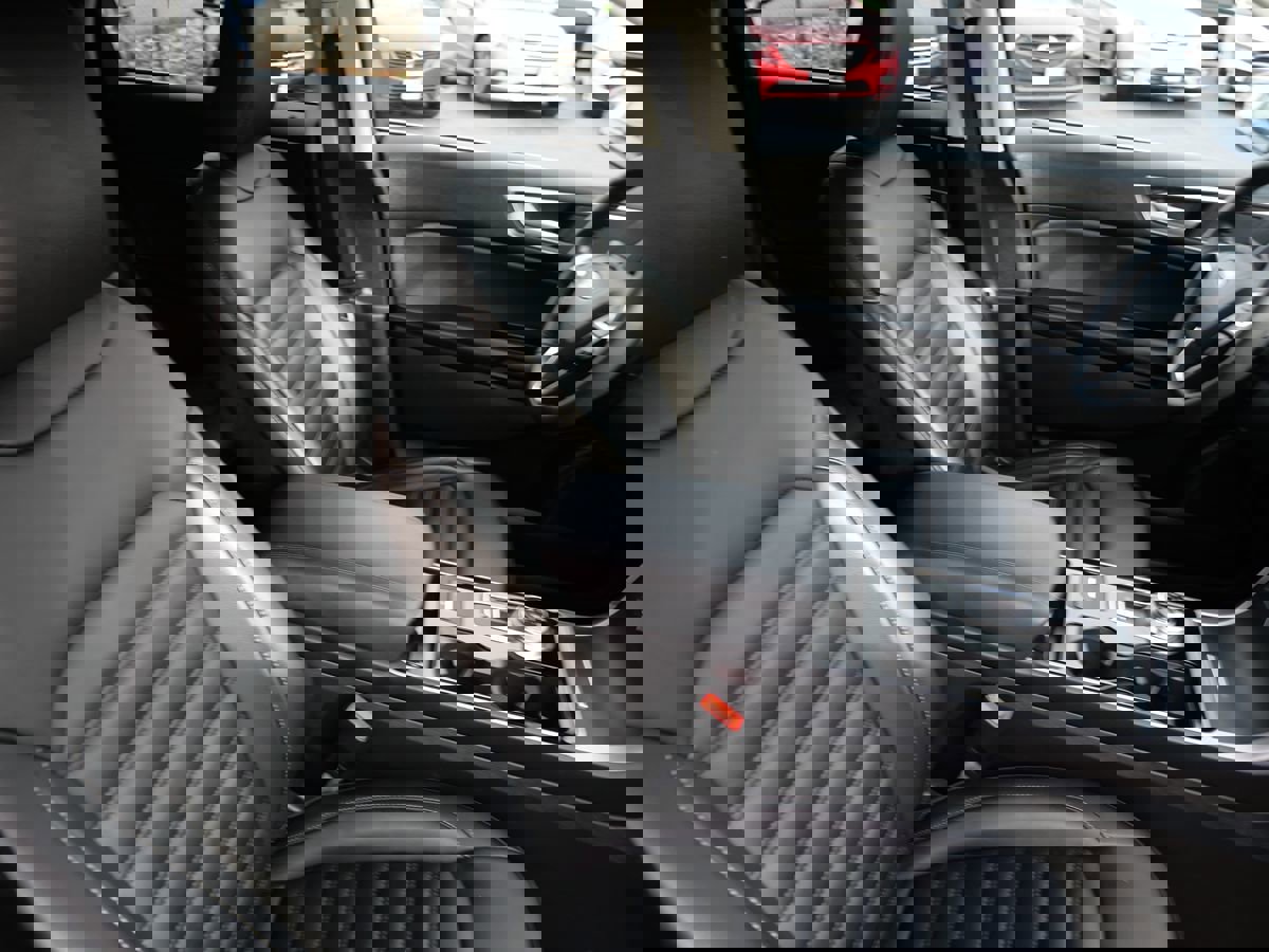 Used 2020 Ford Edge SEL w/ Convenience Package image 27