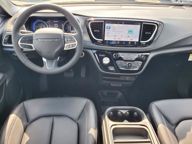 New 2027 Chrysler Pacifica Select AWD/4WD image 19