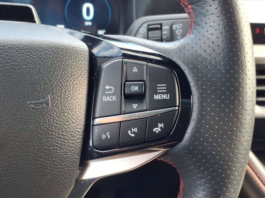 Used 2025 Ford Explorer ST-Line w/ ST-Line Street Pack image 19