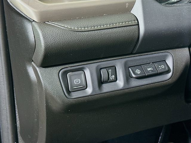 Certified 2023 GMC Acadia Denali w/ Denali Ultimate Package image 10