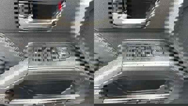 New 2025 Toyota Tacoma Limited image 13