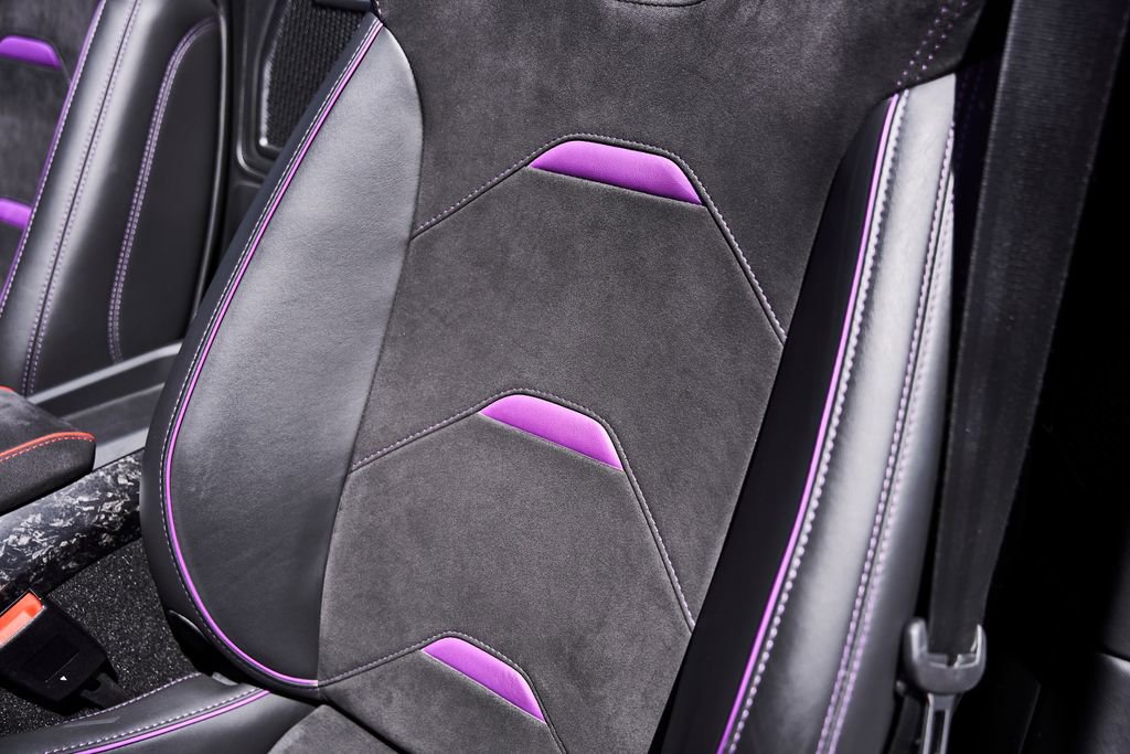 Used 2024 Lamborghini Huracan EVO image 45