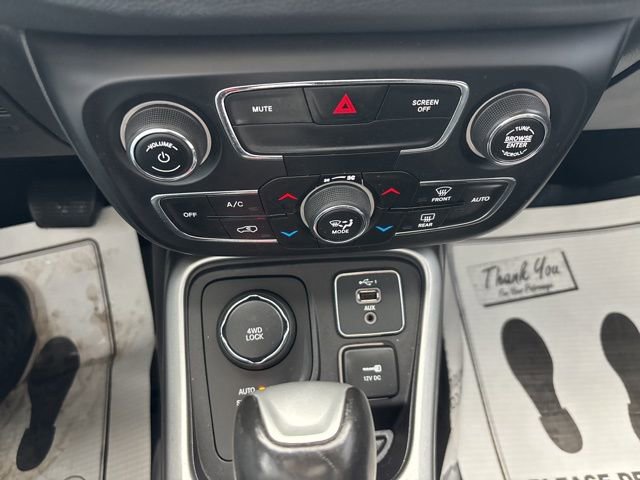 Used 2020 Jeep Compass High Altitude image 23