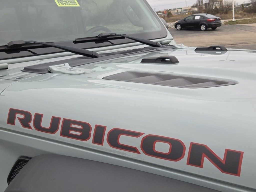 Used 2023 Jeep Wrangler Unlimited Rubicon w/ Cold Weather Group image 28