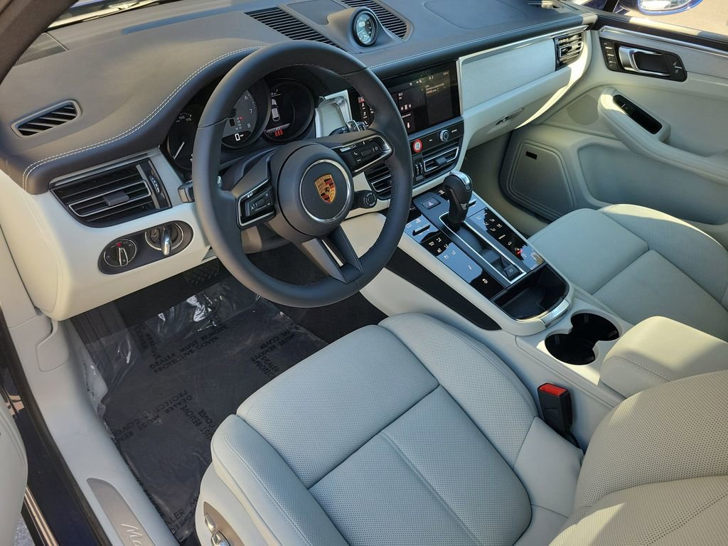 New 2026 Porsche Macan S image 5