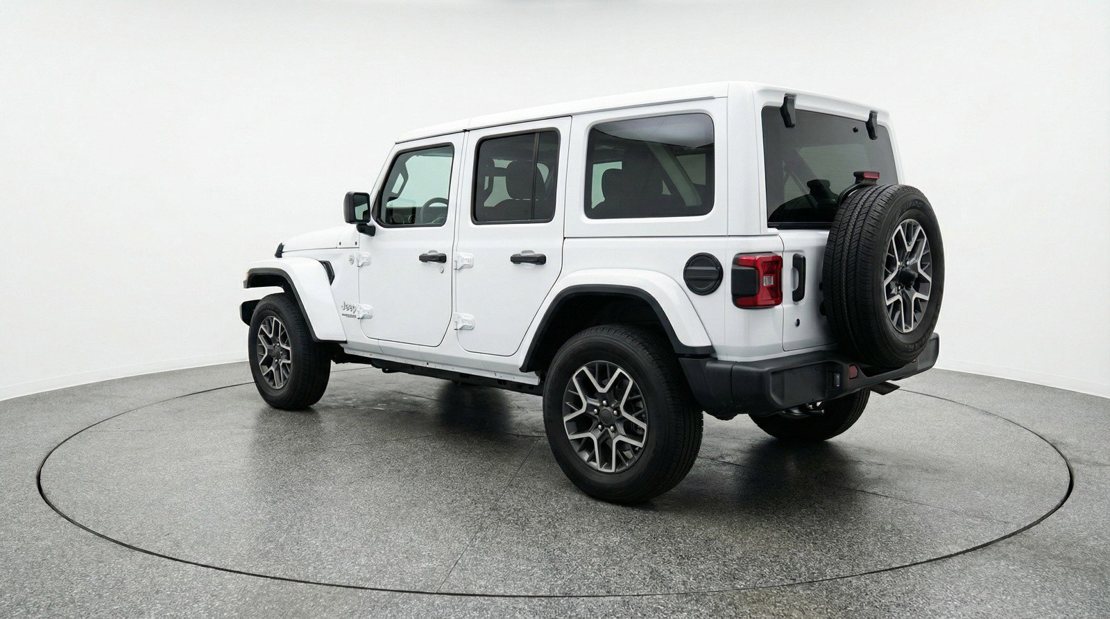 Used 2025 Jeep Wrangler Sahara AWD/4WD image 6