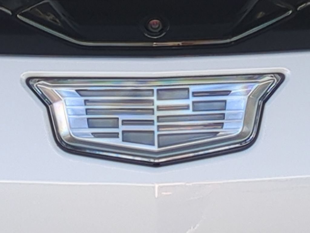 New 2026 Cadillac Optiq Luxury 1 RWD image 31