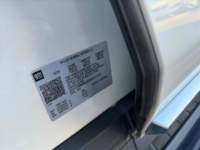 Used 2025 Cadillac Escalade ESV Premium Luxury Platinum AWD/4WD image 15