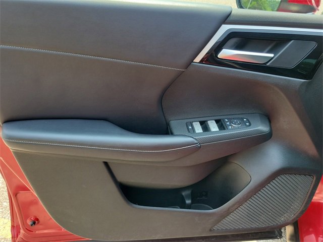 Used 2023 Mitsubishi Outlander SE Black Edition image 23