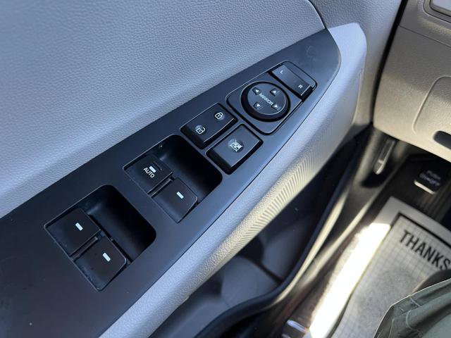 Used 2017 Hyundai Tucson Sport image 30