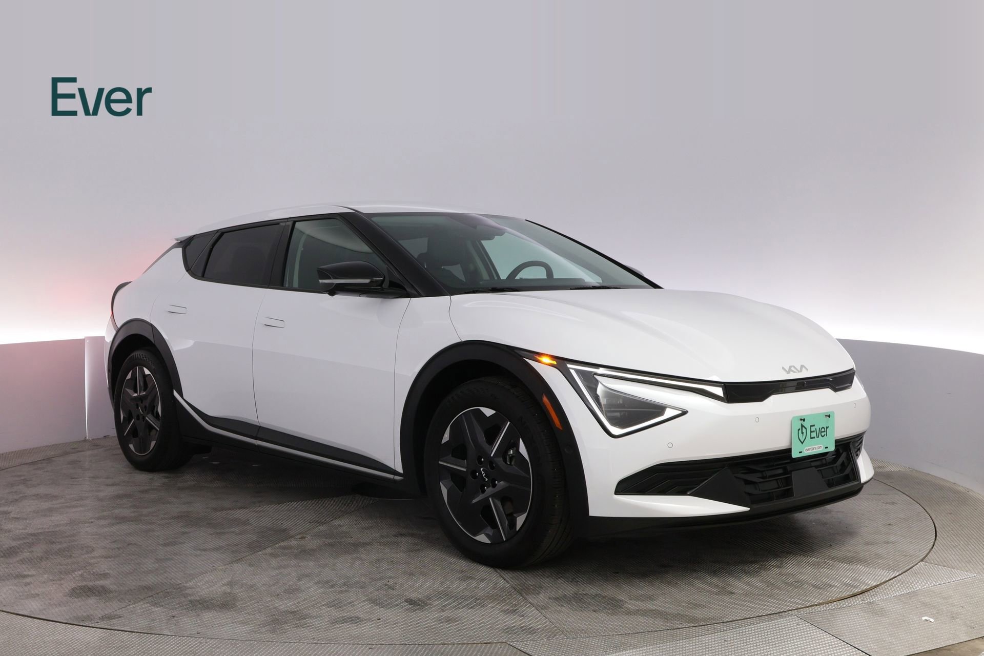 Used 2025 Kia EV6 Light w/ Light LR Technology Package RWD image 13