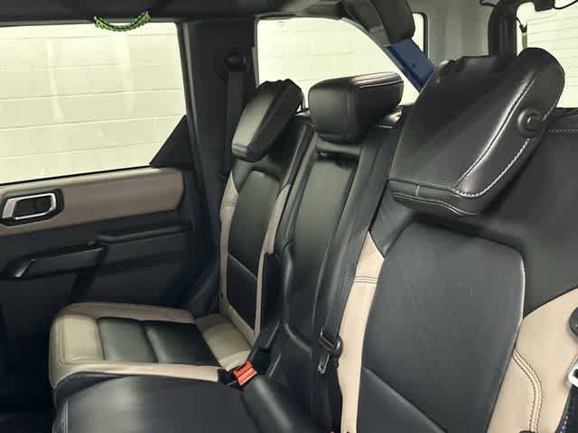 Used 2024 Ford Bronco Wildtrak AWD/4WD image 14