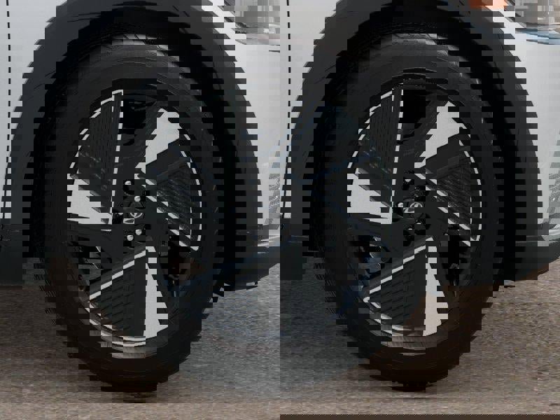 New 2026 Hyundai Ioniq 5 SEL image 8