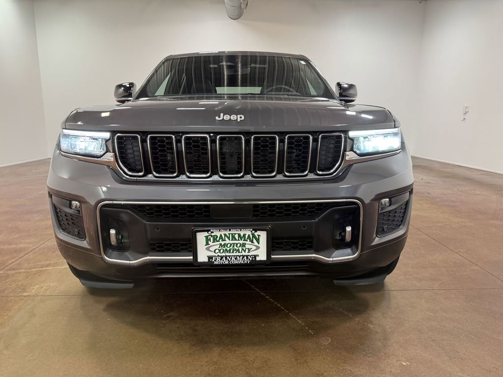 Used 2024 Jeep Grand Cherokee Overland AWD/4WD image 39