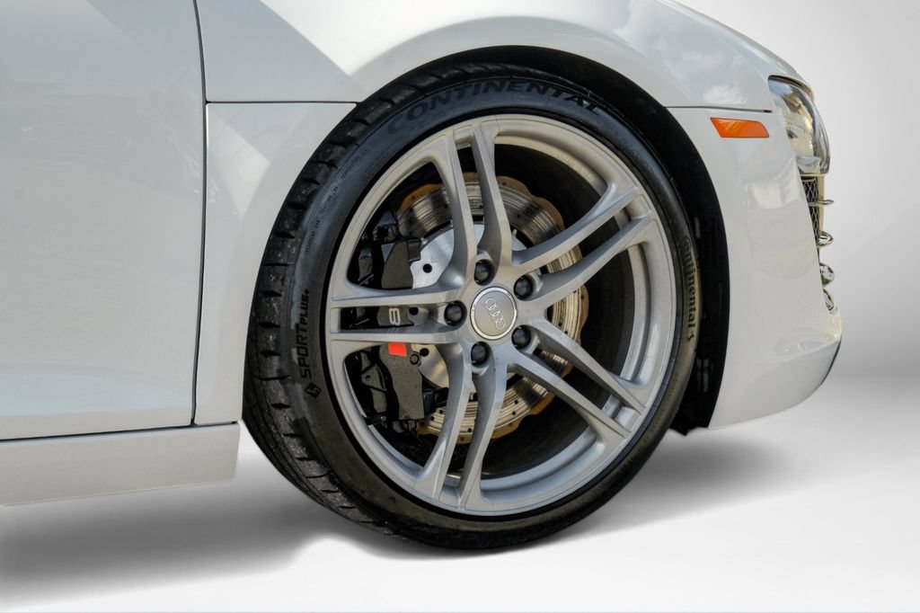 Used 2014 Audi R8 V8 AWD/4WD image 46