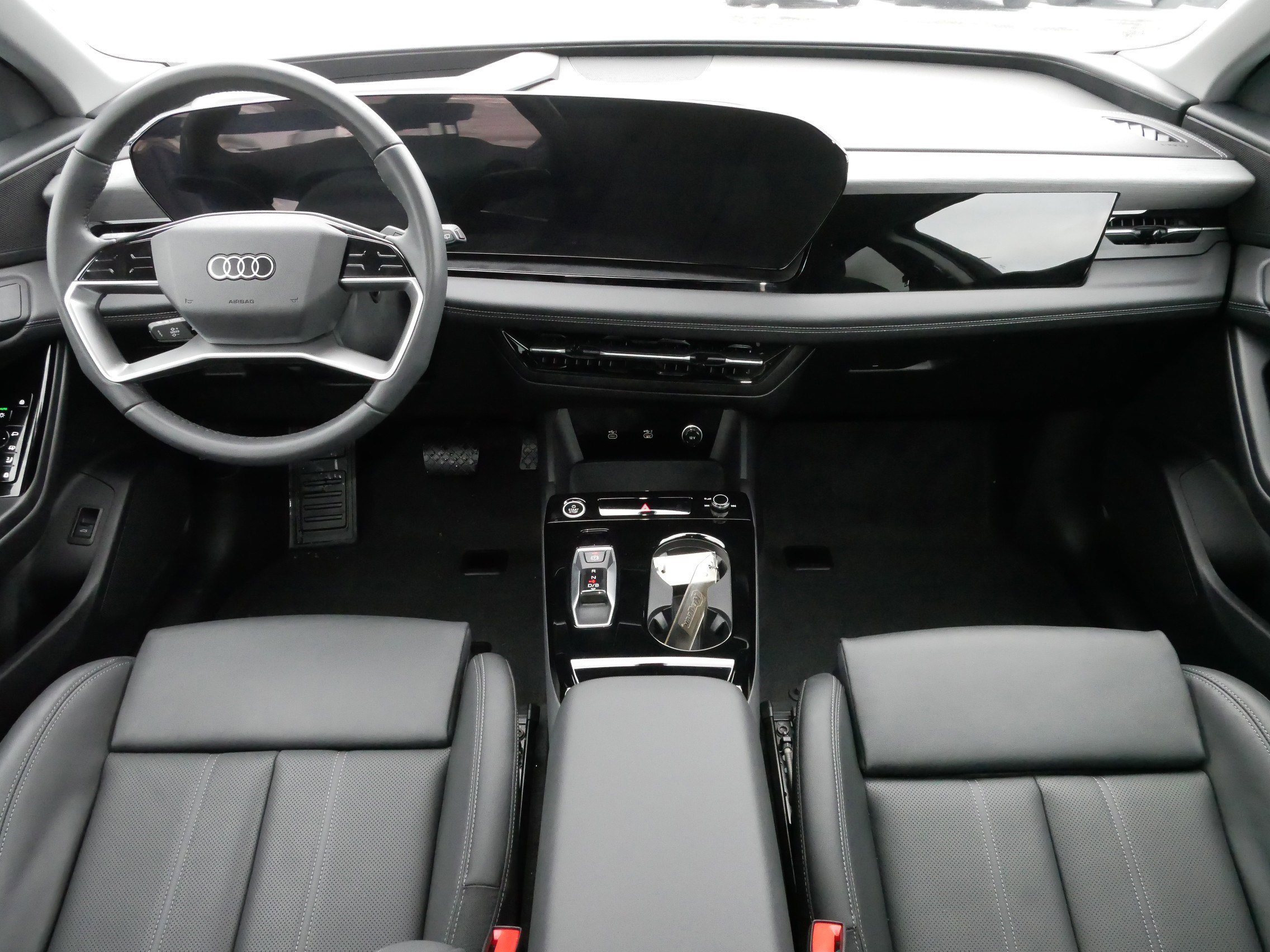 Used 2025 Audi Q6 e-tron Premium Plus w/ Premium Plus image 10