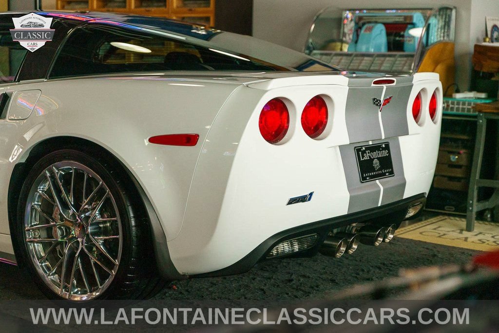 Used 2013 Chevrolet Corvette ZR1 w/ 3ZR Preferred Equipment Group RWD image 46