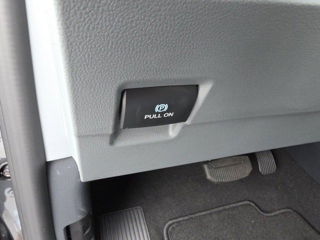 New 2026 Ford F250 XLT image 17