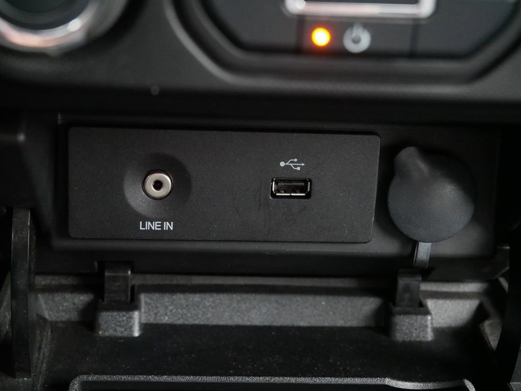 Used 2013 Ford F150 XLT w/ Luxury Equipment Group image 25