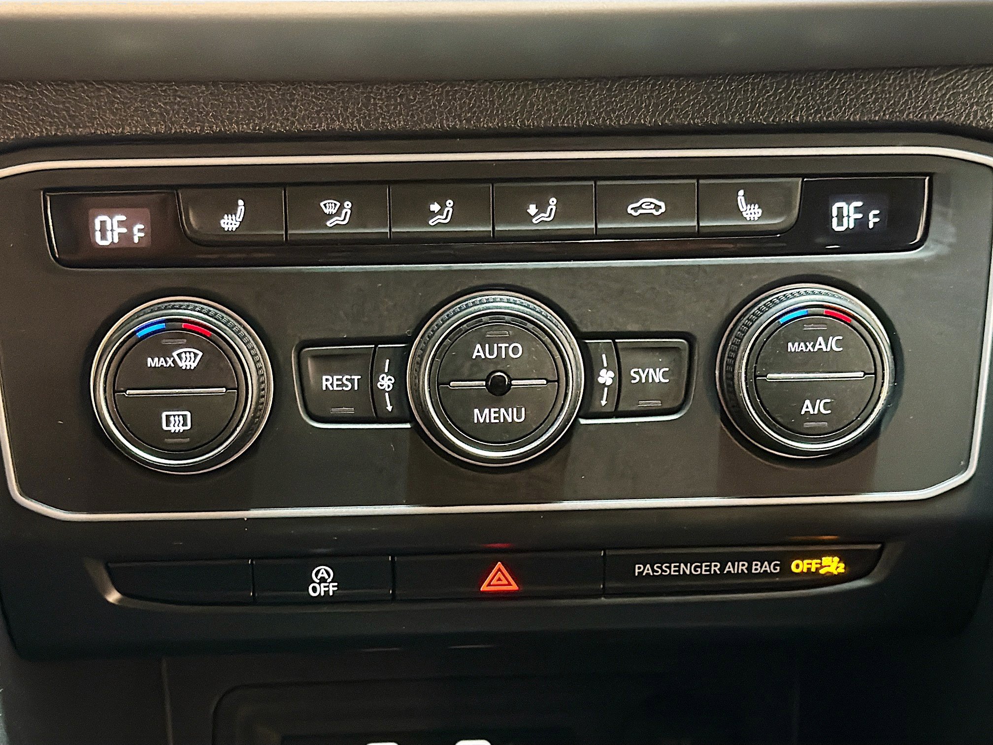 Used 2021 Volkswagen Atlas SE image 23