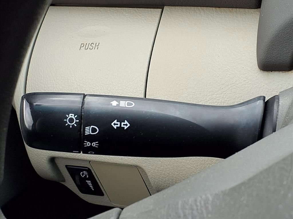 Used 2009 Toyota Yaris Sedan image 20