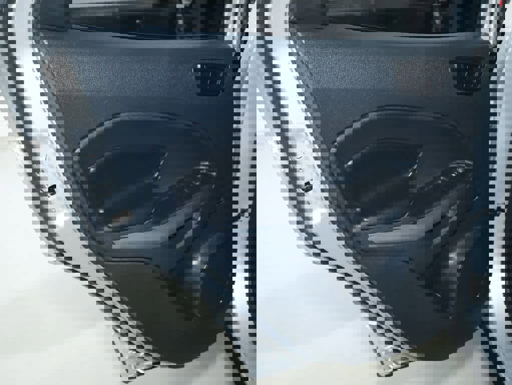 Used 2022 Ford EcoSport SES w/ Interior Protection Package AWD/4WD image 13