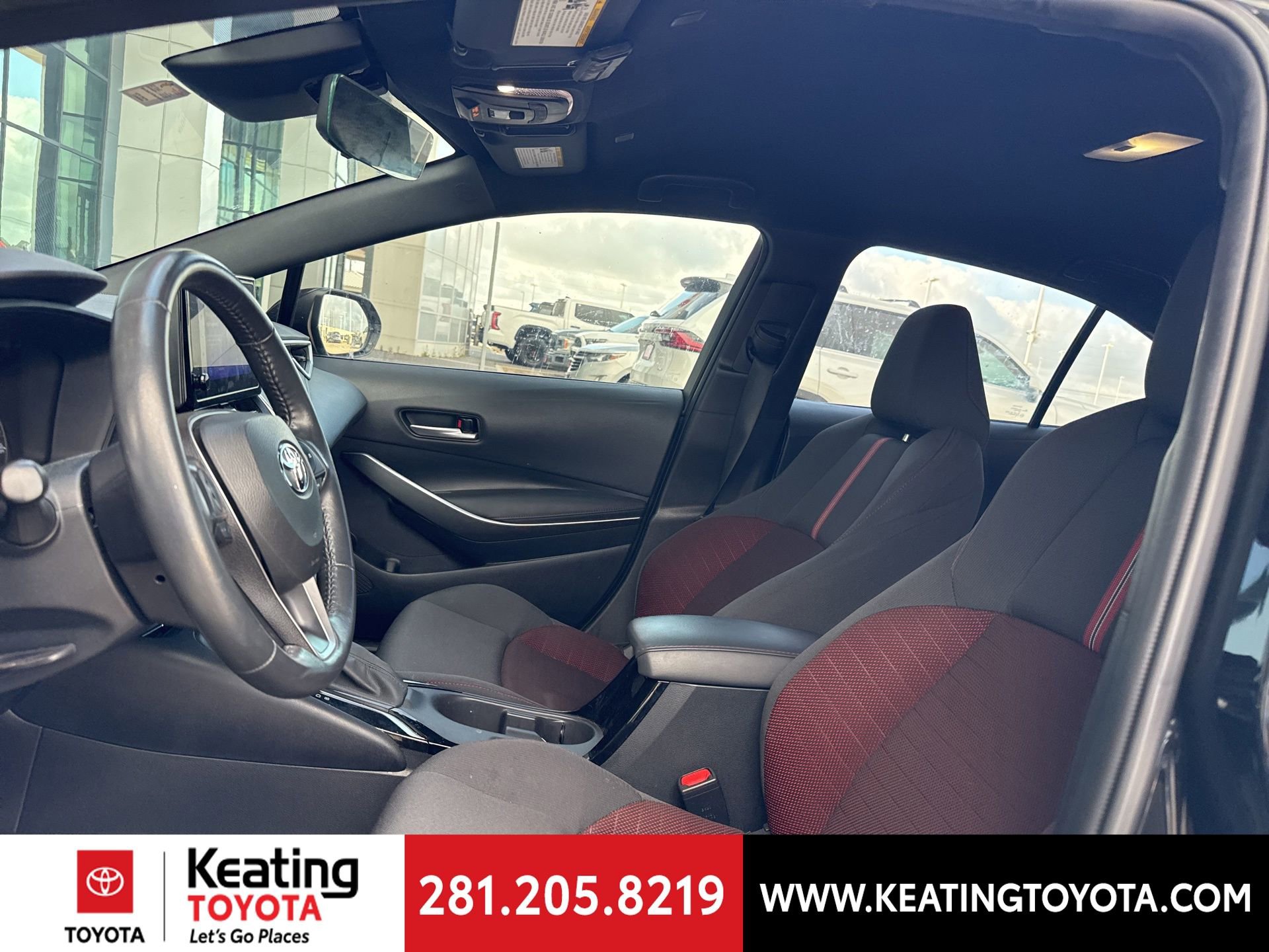 Used 2023 Toyota Corolla SE image 16