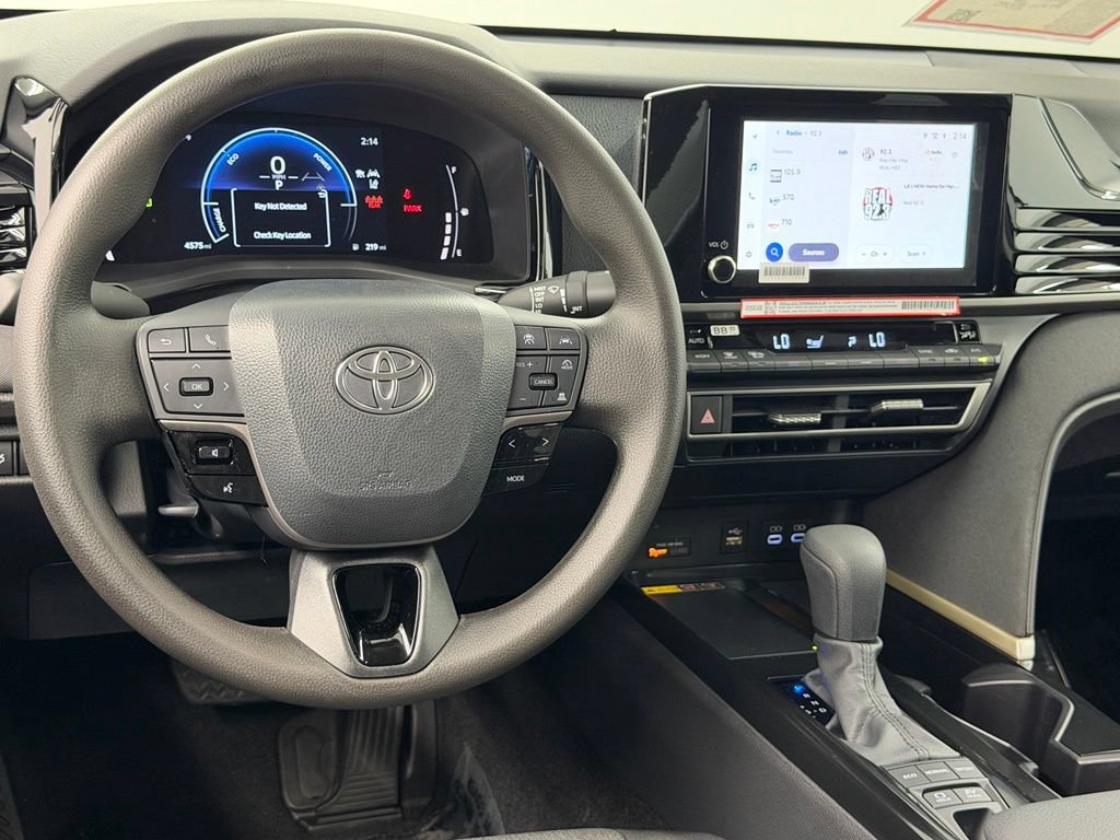 Used 2026 Toyota Camry LE w/ Convenience Package FWD image 36