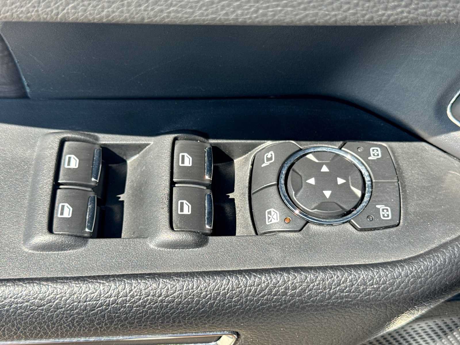 Used 2020 Ford Expedition Limited w/ Special Edition Package AWD/4WD image 15