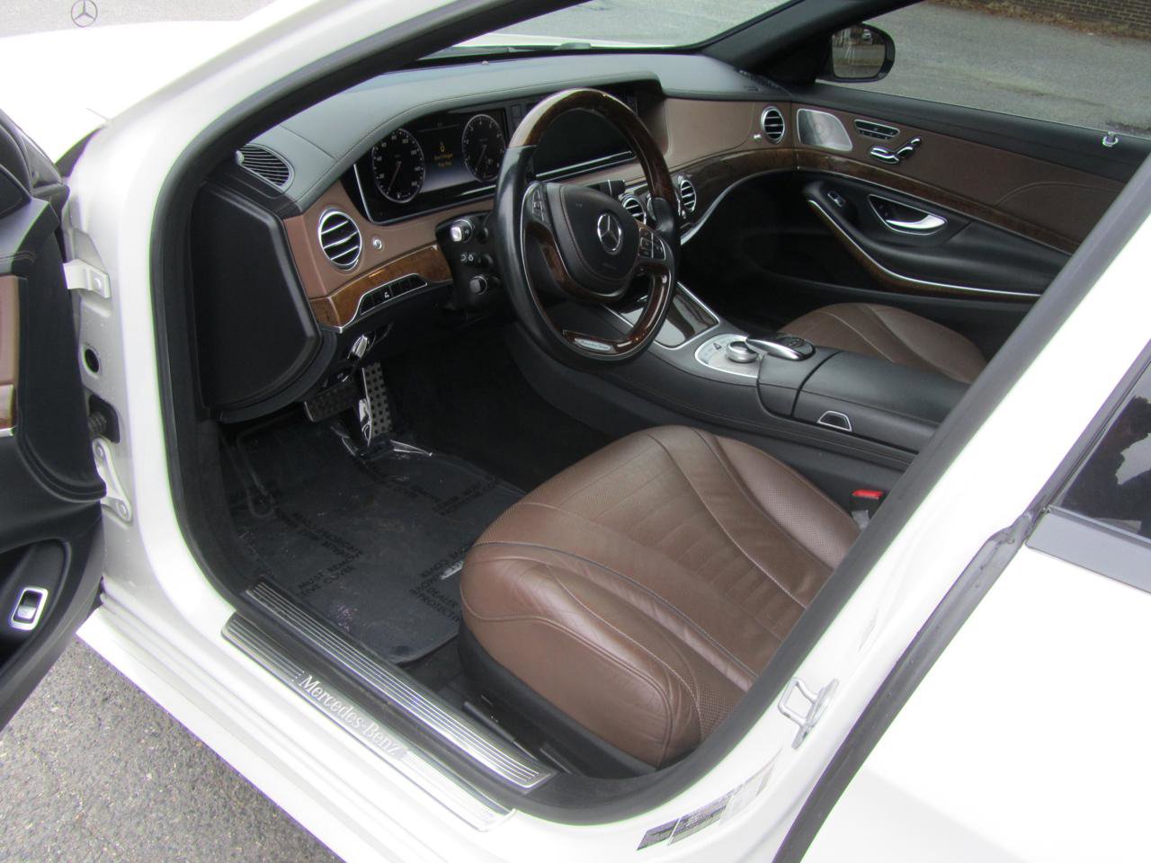 Used 2015 Mercedes-Benz S 550 Sedan image 17