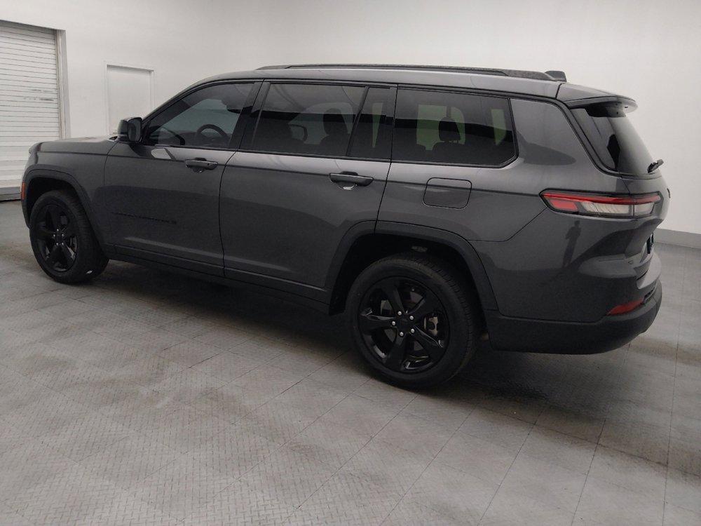 Used 2021 Jeep Grand Cherokee L Laredo RWD image 3