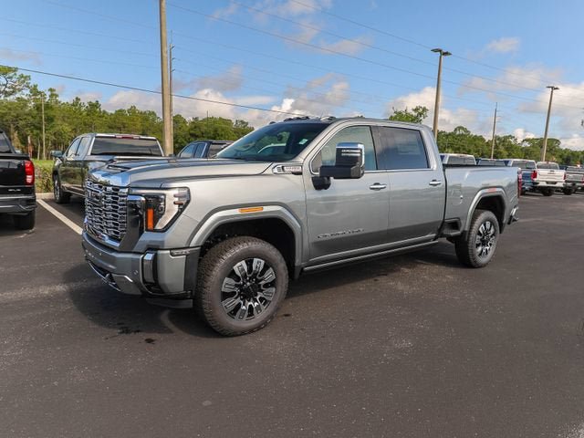 New 2026 GMC Sierra 2500 Denali w/ Denali Reserve Package AWD/4WD image 4