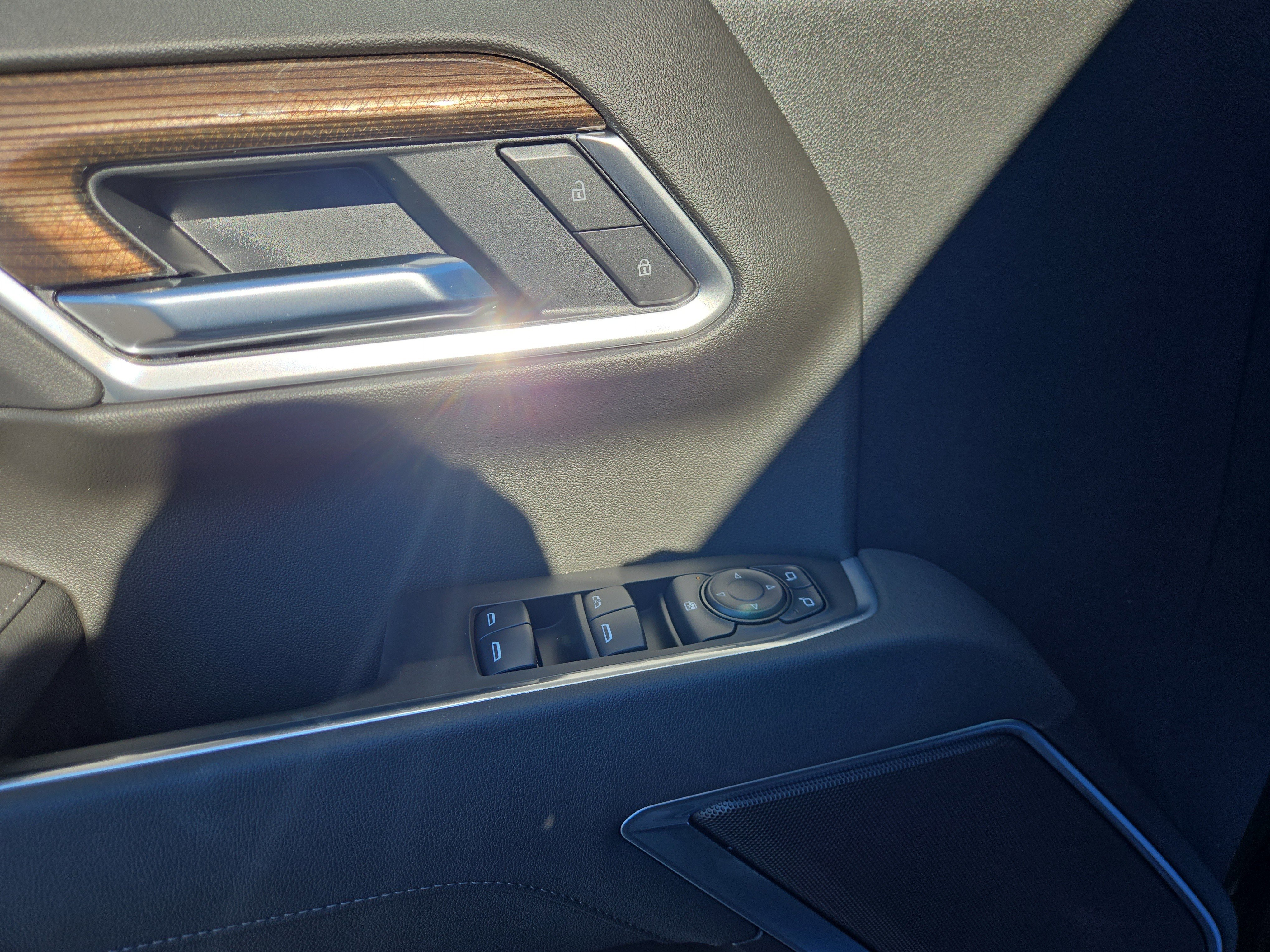 New 2026 Chevrolet Silverado 1500 LT w/ Z71 Off-Road Package image 16