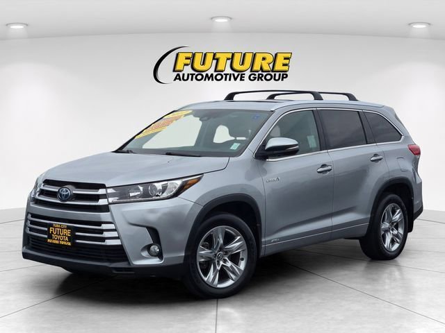 Certified 2017 Toyota Highlander Limited AWD/4WD image 10