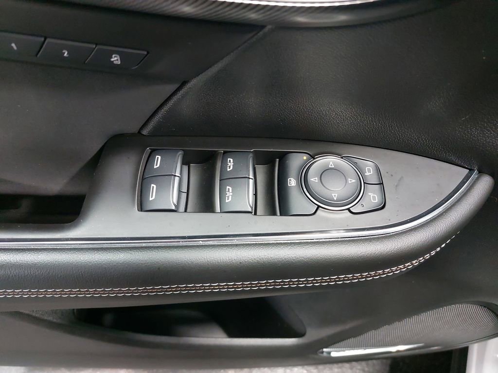 Used 2024 Buick Envision Sport Touring image 29