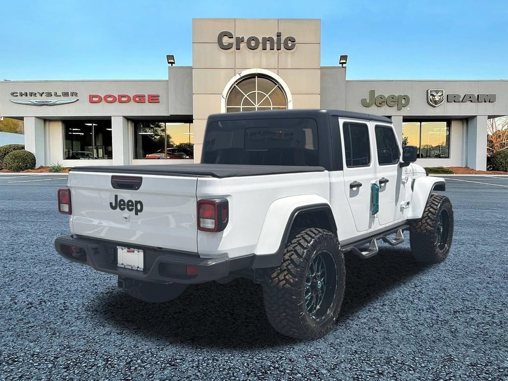 Used 2024 Jeep Gladiator Sport AWD/4WD image 3