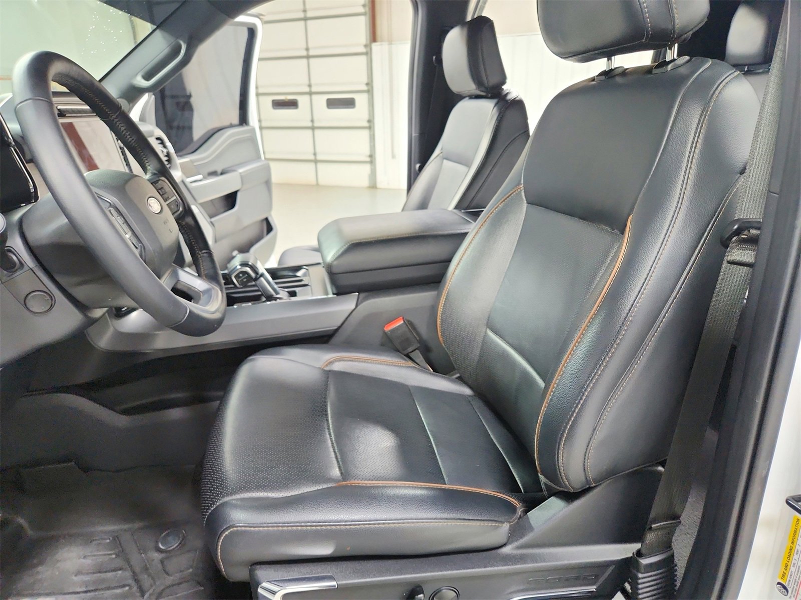 Used 2024 Ford F150 Lariat w/ Tow/Haul Package image 19