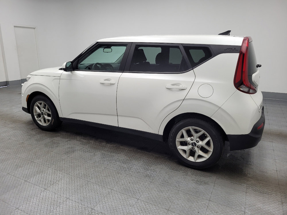 Used 2022 Kia Soul LX w/ Technology Package image 3