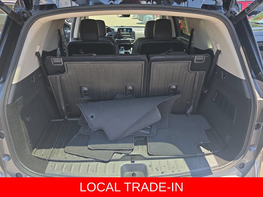 Used 2024 Nissan Pathfinder Platinum AWD/4WD image 14