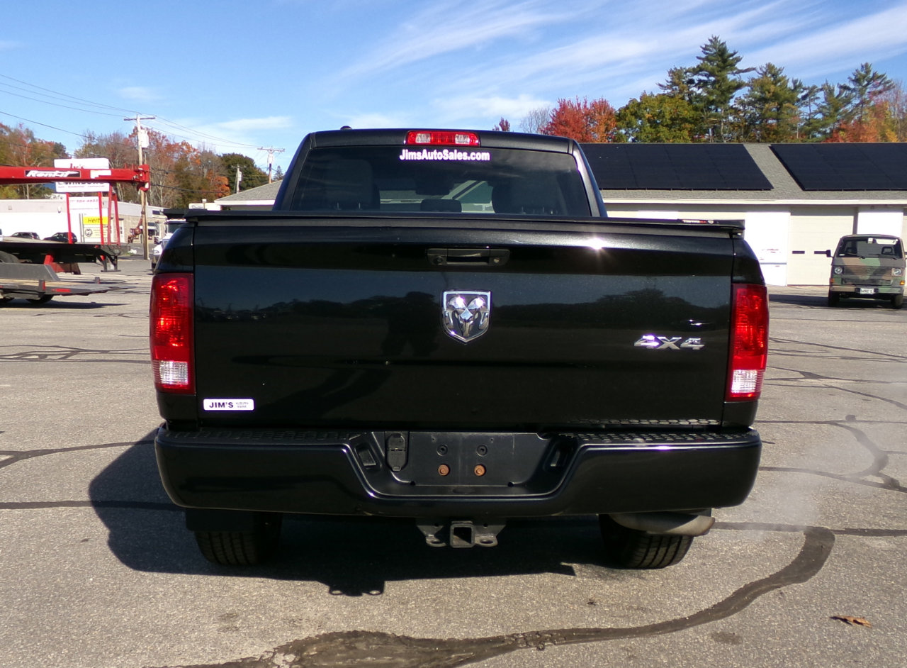 Used 2018 RAM 1500 Express w/ Express Value Package image 25